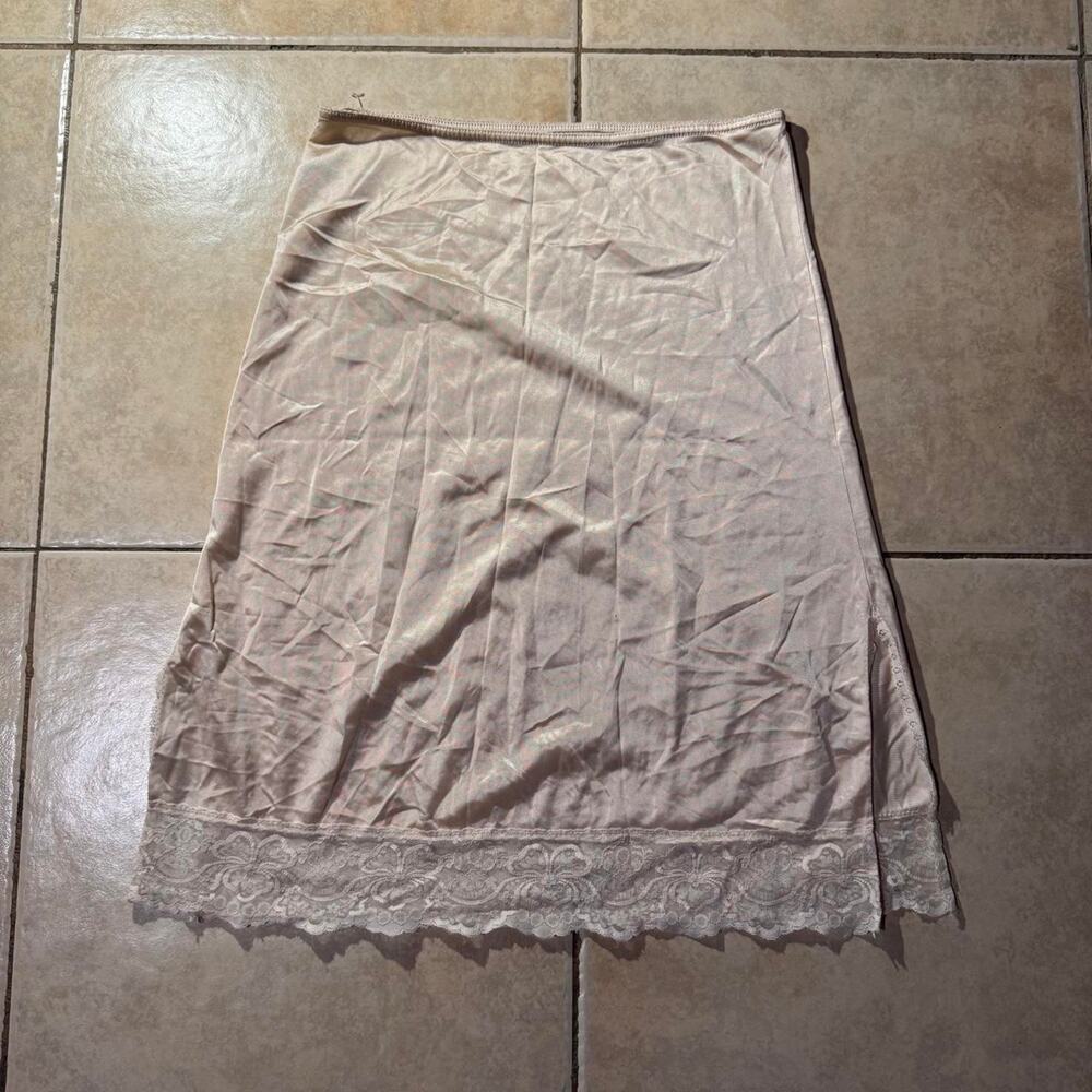 Vintage 80s 90s maidenform cream lace skirt Size M in Womens
